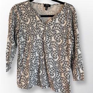 Jones New York Signature jersey pullover blouse, black and white, size Small